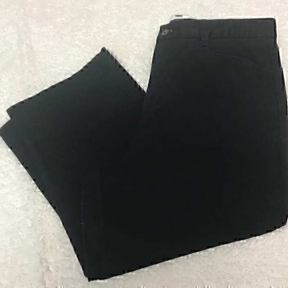 Lee Casuals Khakis Black Capri Pants Size 10 - Picture 1 of 7